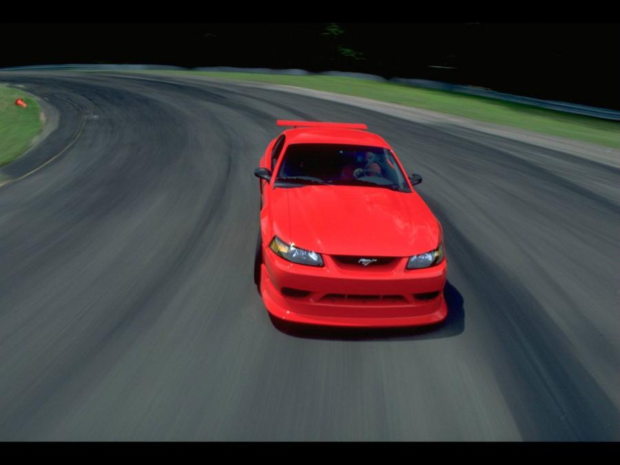  Ford Mustang SVT Cobra R 2000 года  (фото 62 из 128)